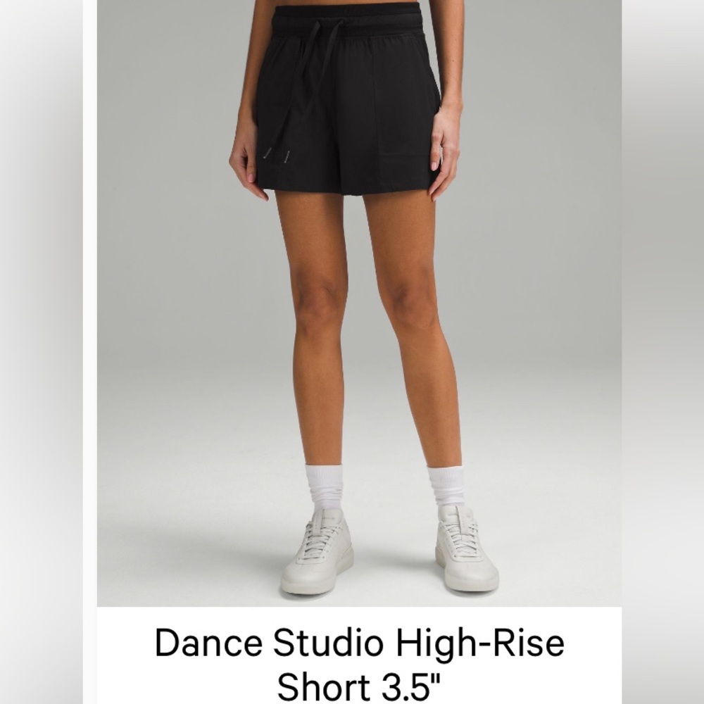 Lululemon Dance Studio High Rise 3.5 Shorts Size 8